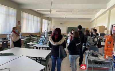 Visita de la Escuela Universitaria de Trabajo Social