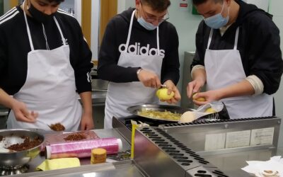 Alumno de 1º FP Básica realizan un taller de cocina